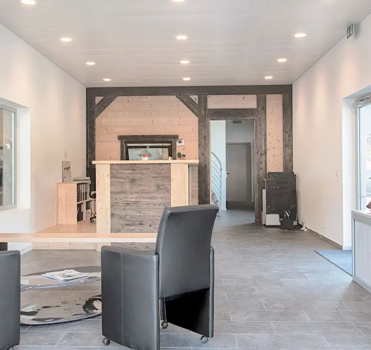 Base_4 Photo intérieure du salon VIP d'Eagle Valais.